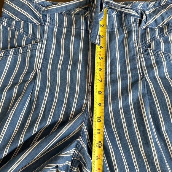 American Eagle Chambray Striped Wide Leg High Rise Ankle Pants Blue Wh… - Picture 13 of 15
